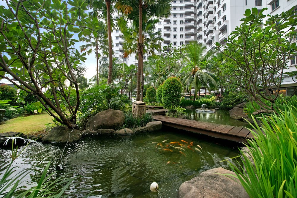 Grand Whiz Hotel Poins Simatupang Jakarta