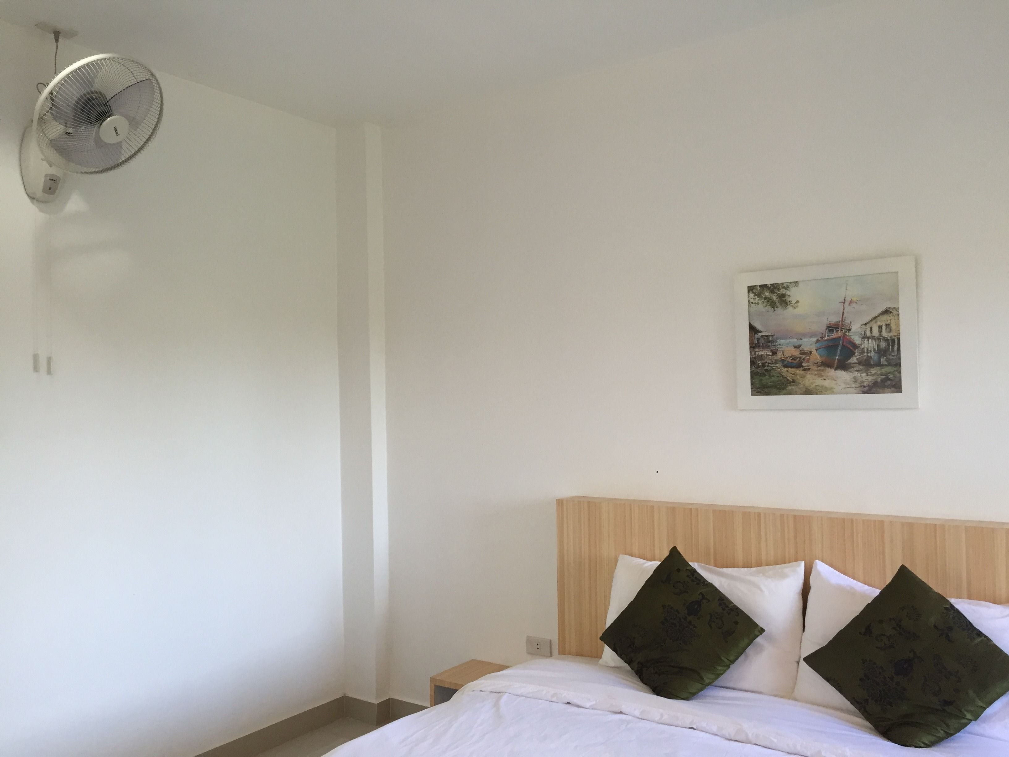Standard Double Room | Free WiFi