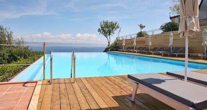 Belvedere Aeolis Hotel