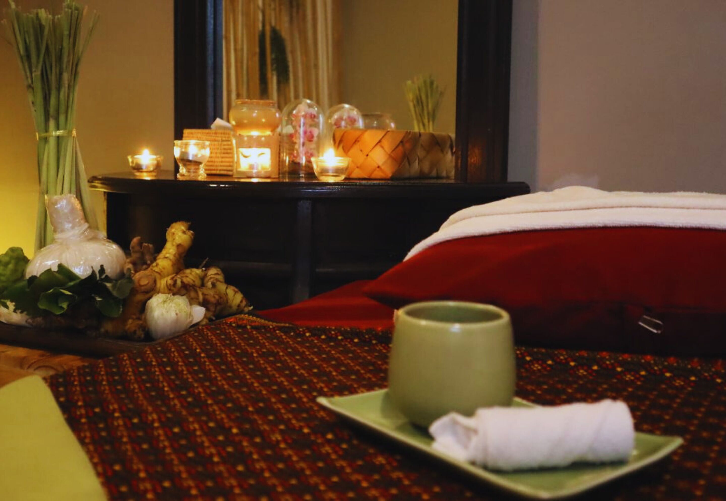 couples treatment room(s), body treatments, aromatherapy