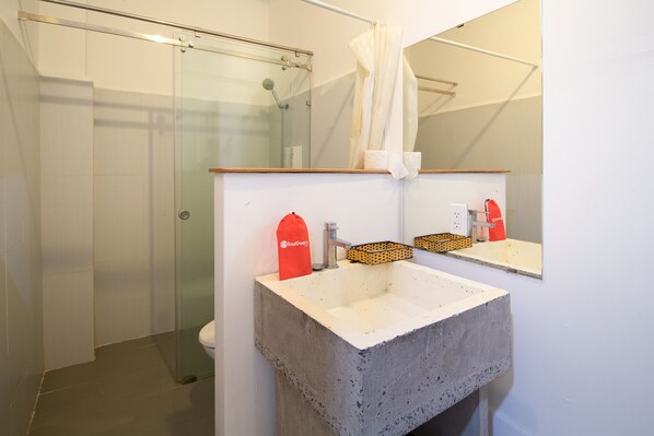 Room - Phu Gia Hotel (Ho Chi Minh City)