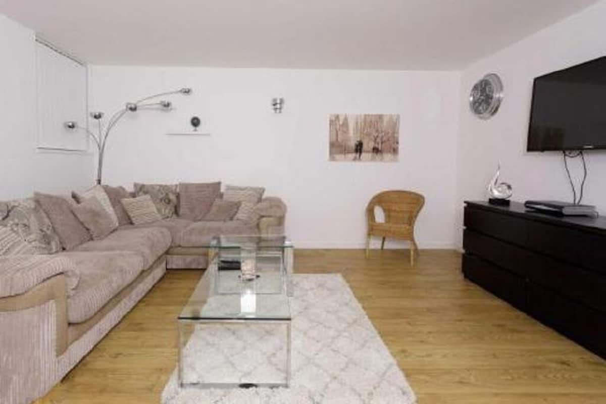 Superior Apartment, Ensuite (Occupancy 6) | Lounge