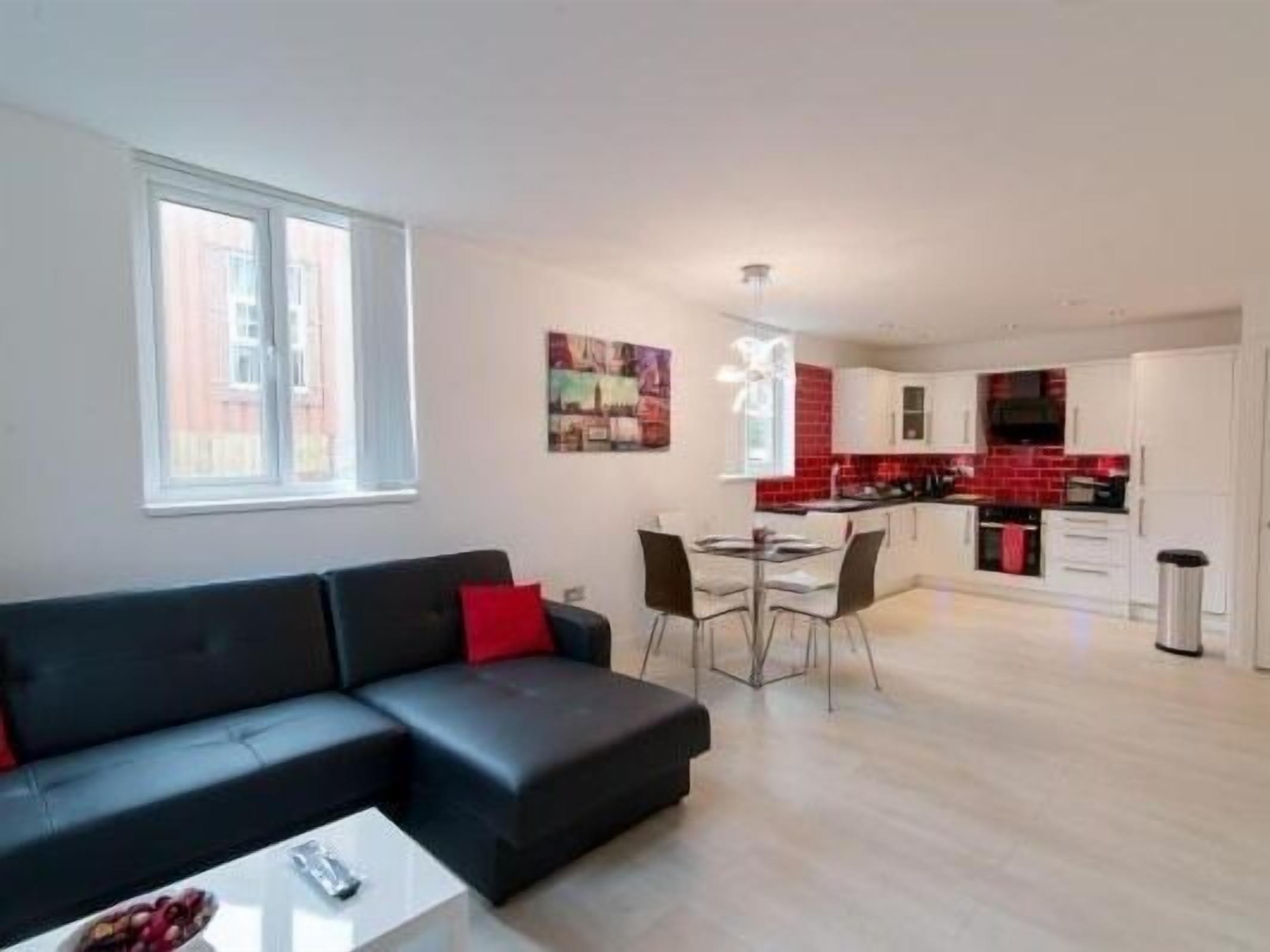 Standard Apartment, Ensuite (Occupancy 4) | Lounge