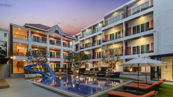 Piscina a l'aire lliure