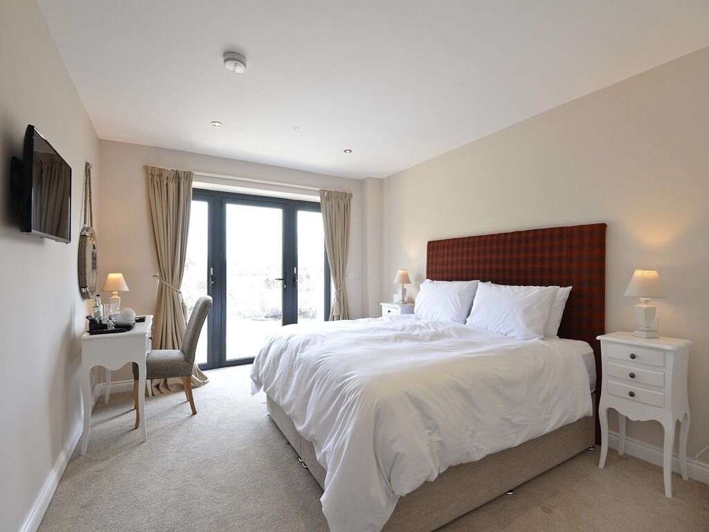 雙人或雙床房, 獨立浴室