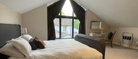 Luxury Double Room, Ensuite (Superking)