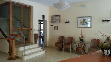 Borne des arrivées/des départs