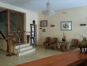 Borne des arrivées/des départs