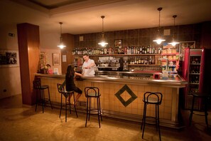 Bar (en la propiedad)