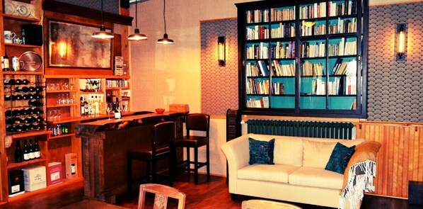 Bar (en el alojamiento)