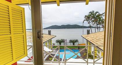 Girassóis da Lagoa Guesthouse