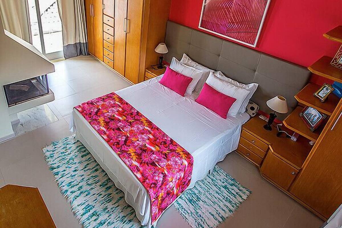 Standaard kamer (Quarto B) | Een kluis op de kamer, gratis wifi, individueel gedecoreerd
