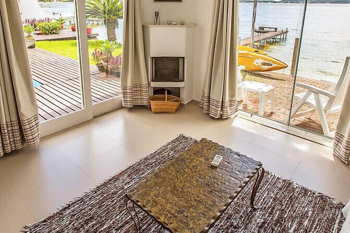 Suite (Lagoa) | Een kluis op de kamer, gratis wifi, individueel gedecoreerd