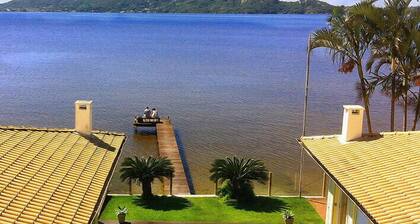 Girassóis da Lagoa Guesthouse