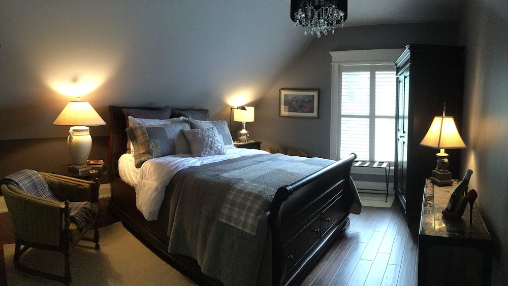Echo Woods B & B by null