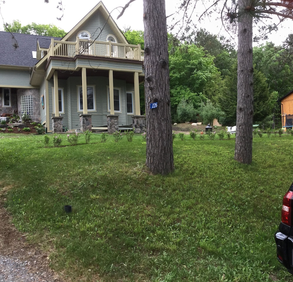 Echo Woods B & B by null
