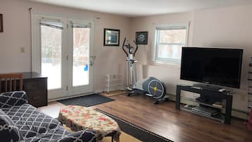 Family Apartment, 2 Bedrooms | Living area