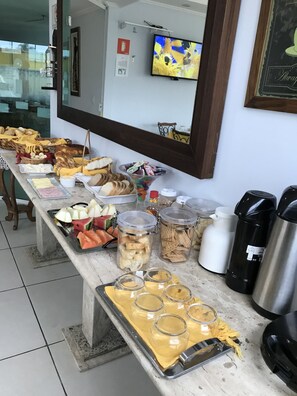 Desayuno continental incluido todos los días