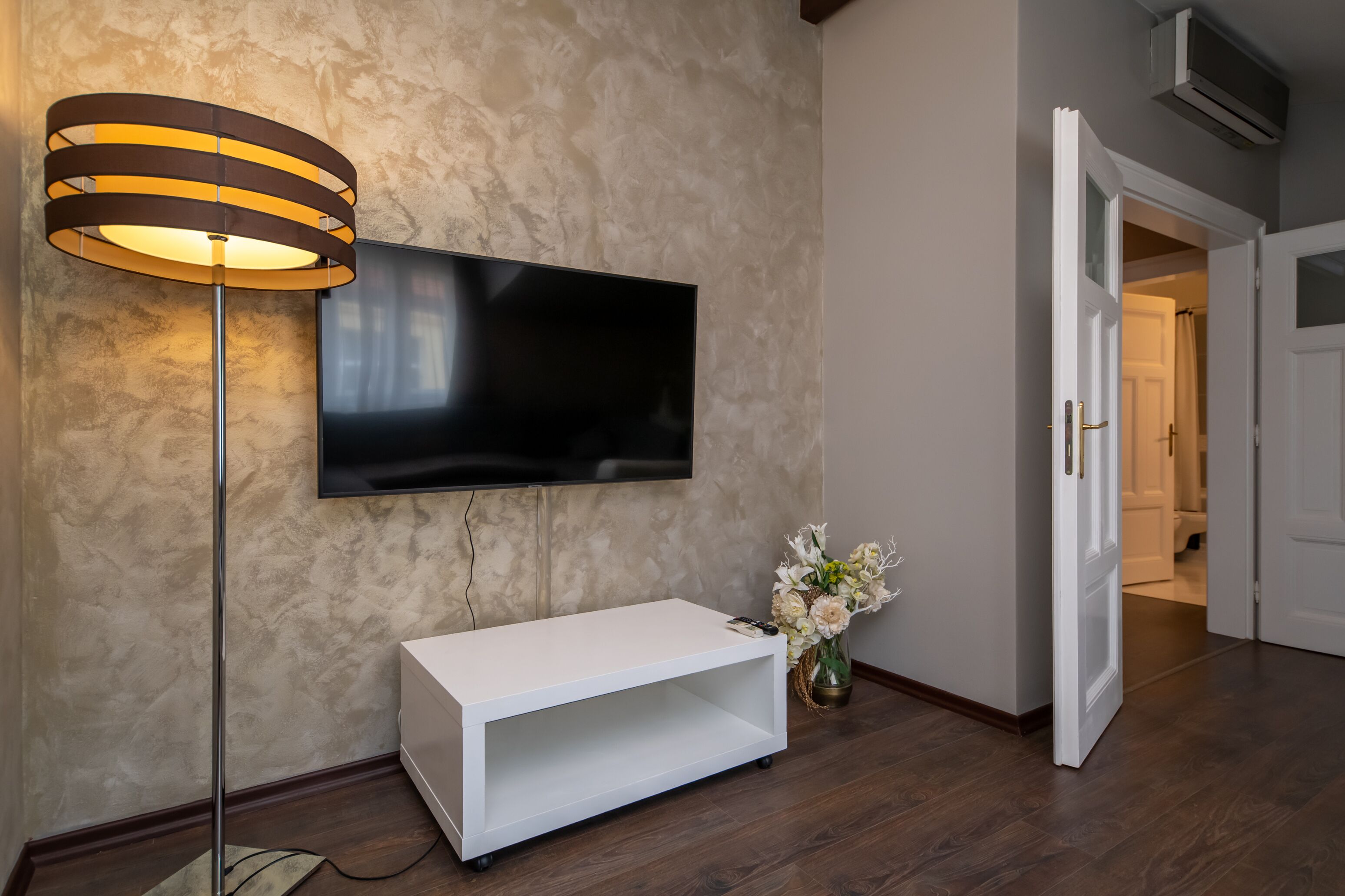 deluxe apartment (two bedrooms) | living area | 80-cm flat-screen tv with satellite channels, tv