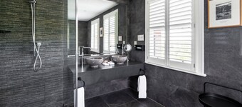 The Petersham