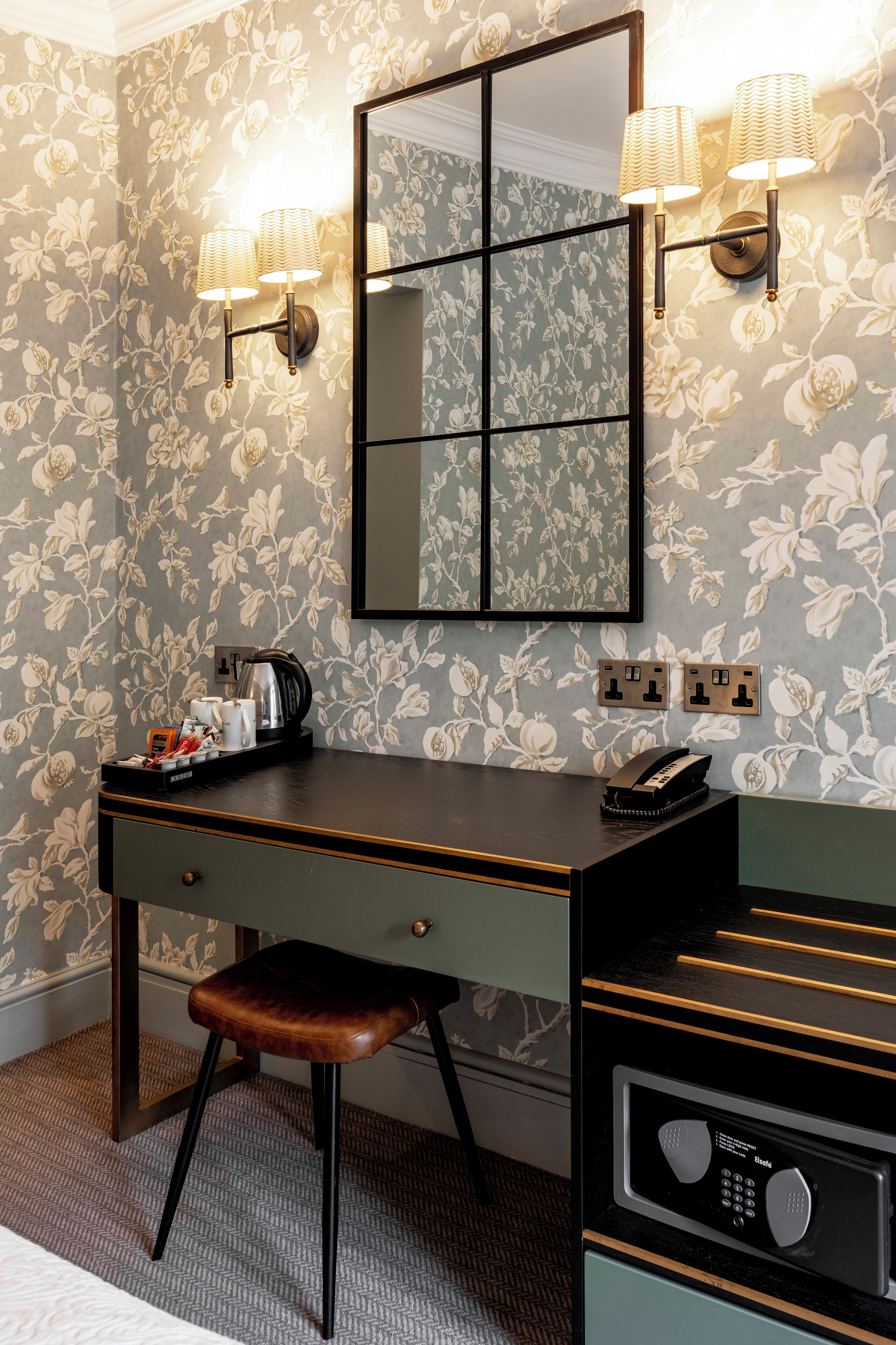 standard double or twin room | 1 bedroom, premium bedding, in-room safe, iron/ironing board