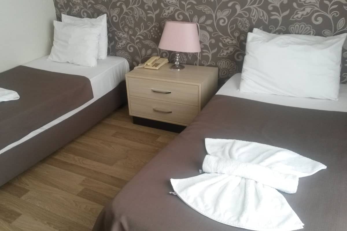 Desk, cribs (free), rollaway beds, WiFi (free)