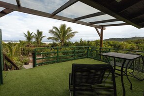 Deluxe Double Room, 1 Bedroom, Beach View | Beach/ocean view - Grajagan Surf Resort (Paranaguá)