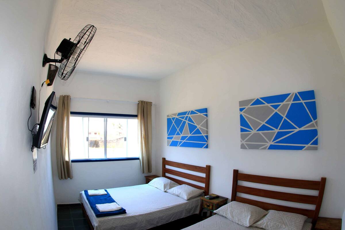 Peralatan tempat tidur premium, bar mini, Wi-fi percuma