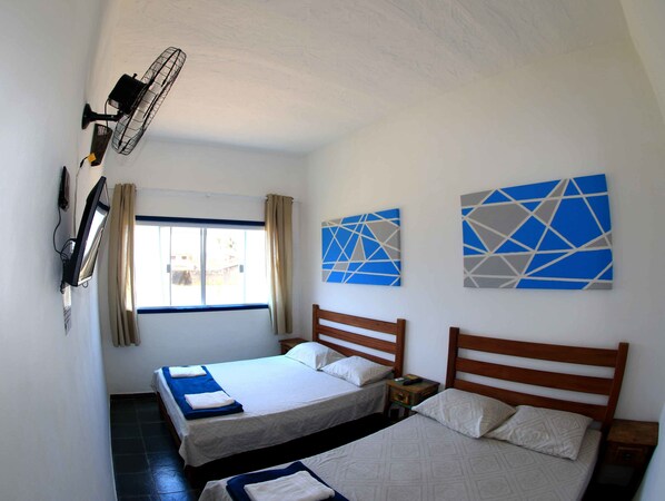 Premium bedding, minibar, free WiFi