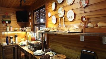 Free daily buffet breakfast