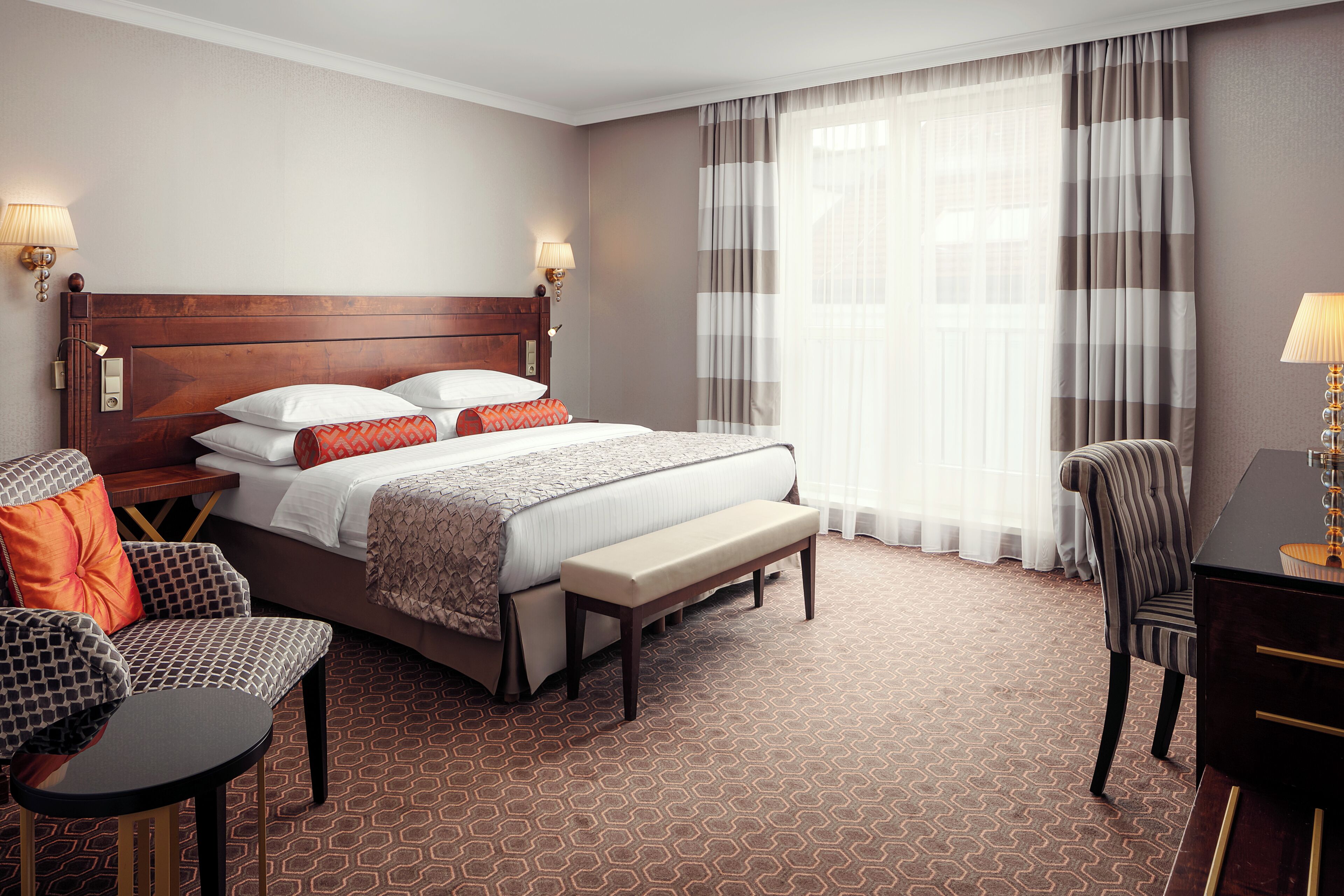 Habitación ejecutiva con 1 cama matrimonial o 2 individuales | Ropa de cama de alta calidad y camas Select Comfort 