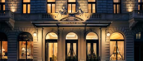 Façana frontal de l'allotjament