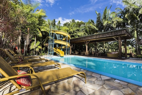 Outdoor pool, sun loungers