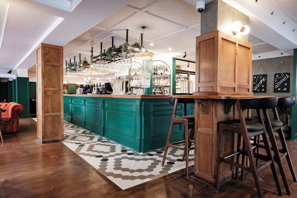 Bar (in der Unterkunft)