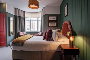 Ropa de cama de alta calidad y minibar