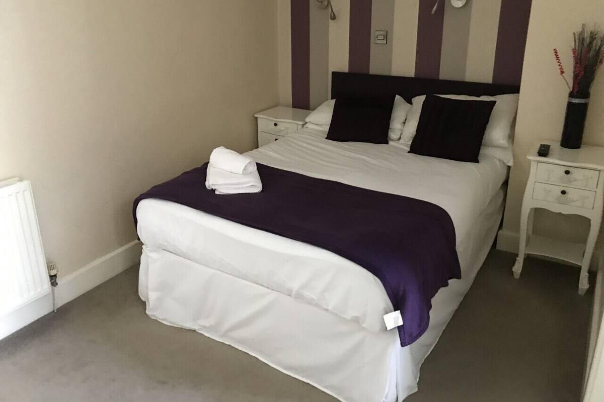 بديكورات فريدة لكل غرفة وملاءات أسرّة