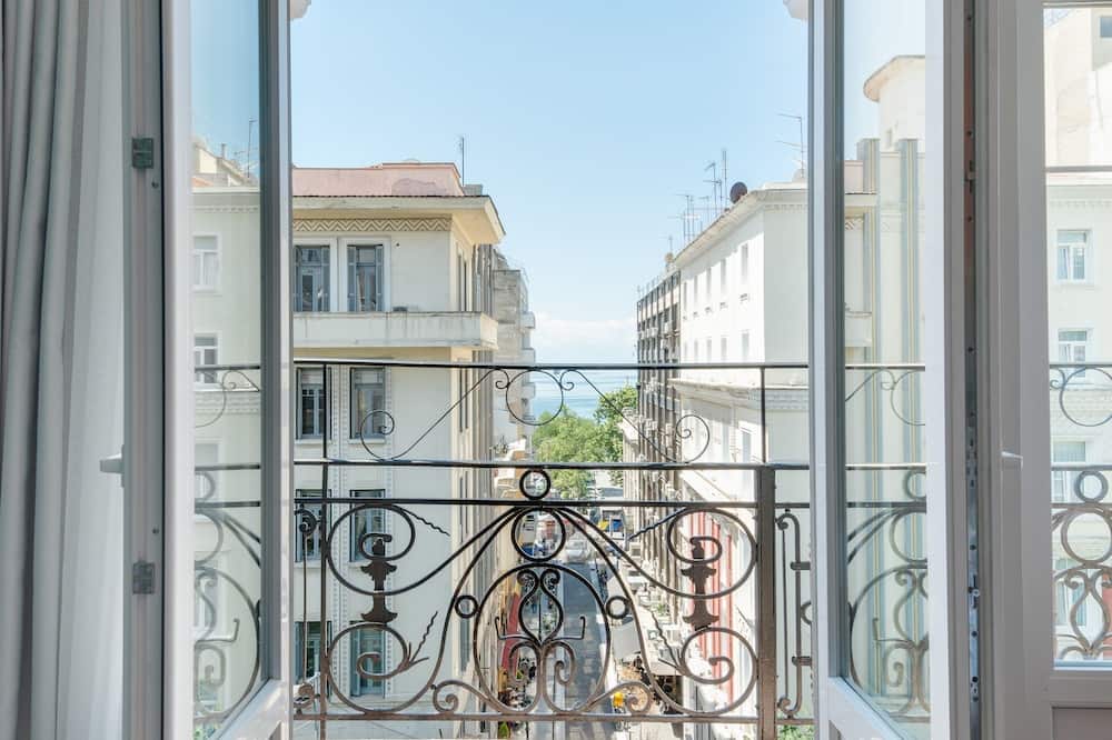 COLORS Urban Hotel Thessaloniki