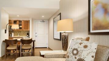 Suite, 1 Bedroom, Non Smoking | Living area | Flat-screen TV, MP3 dock