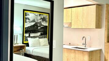Room, 2 Queen Beds, Non Smoking, Kitchenette