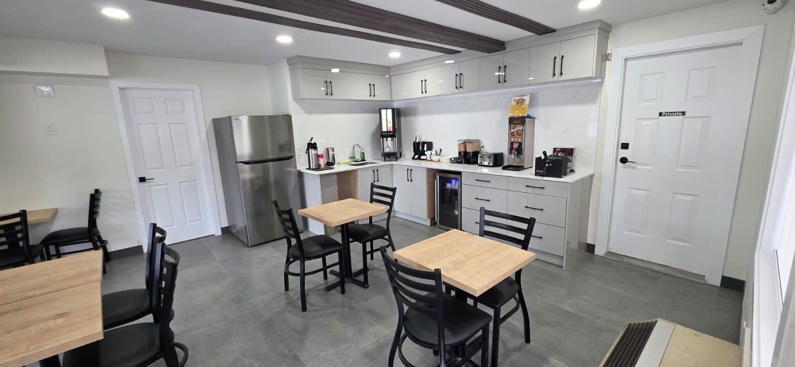 Breakfast area