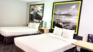 Iron/ironing board, rollaway beds, free WiFi, bed sheets - Super 8 by Wyndham Clearwater BC (Clearwater)