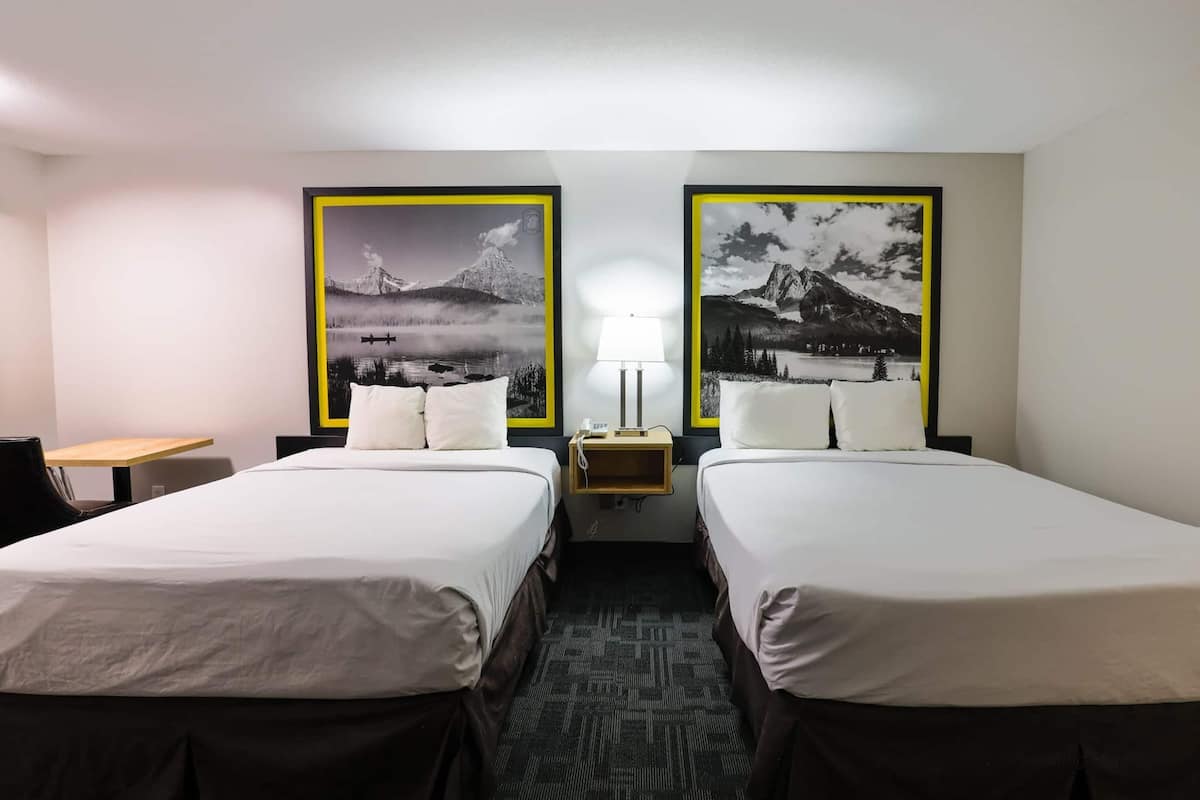 Iron/ironing board, rollaway beds, free WiFi, bed sheets