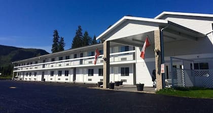 Super 8 by Wyndham Clearwater BC