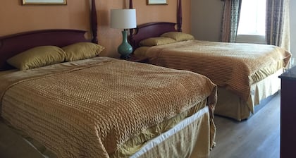 Pelican Inn and Suites