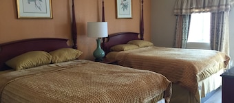 Pelican Inn and Suites