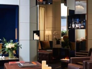 Lobby - Hotel Opera Richepanse (PARIS)