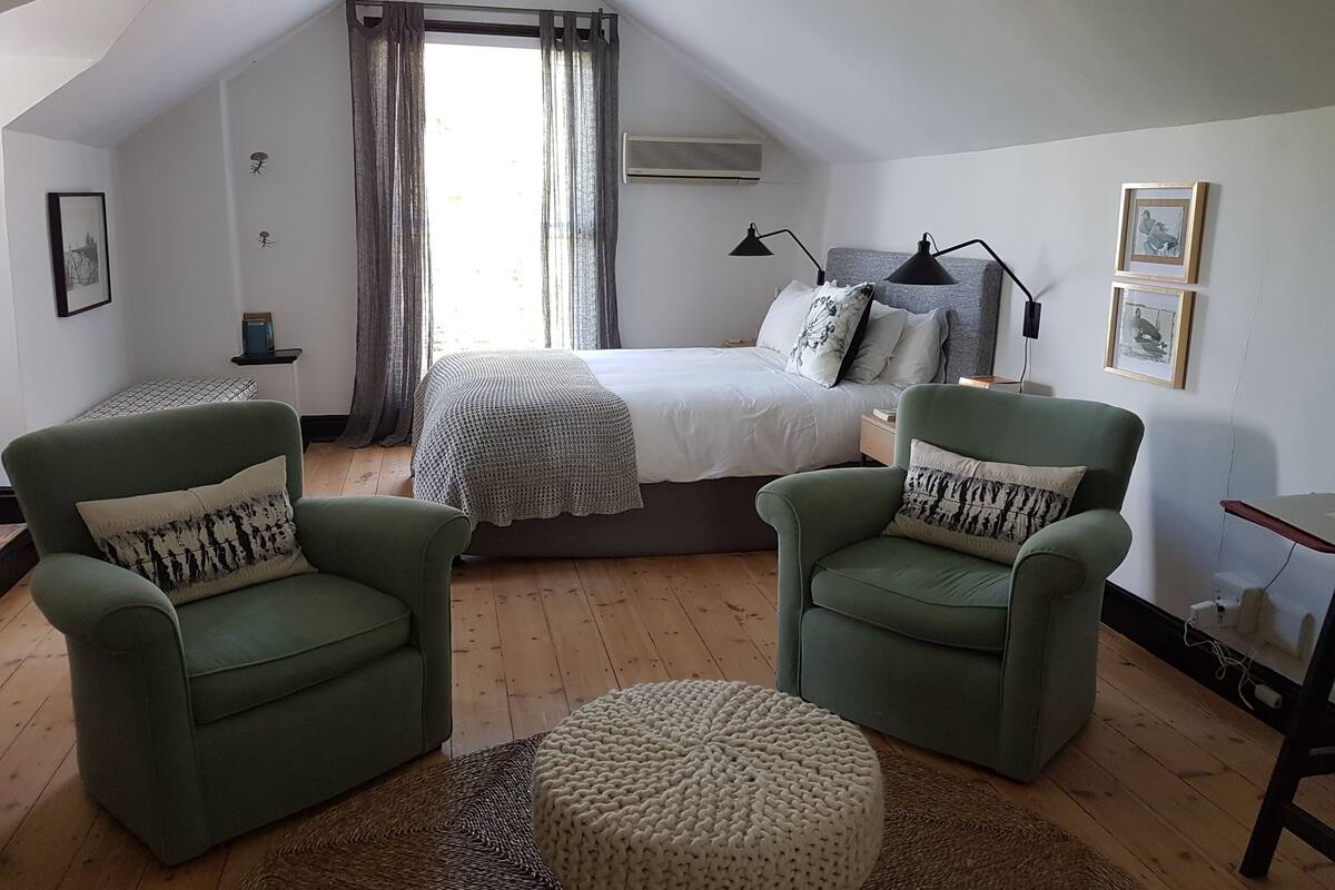 Upstairs Room | Living area | TV