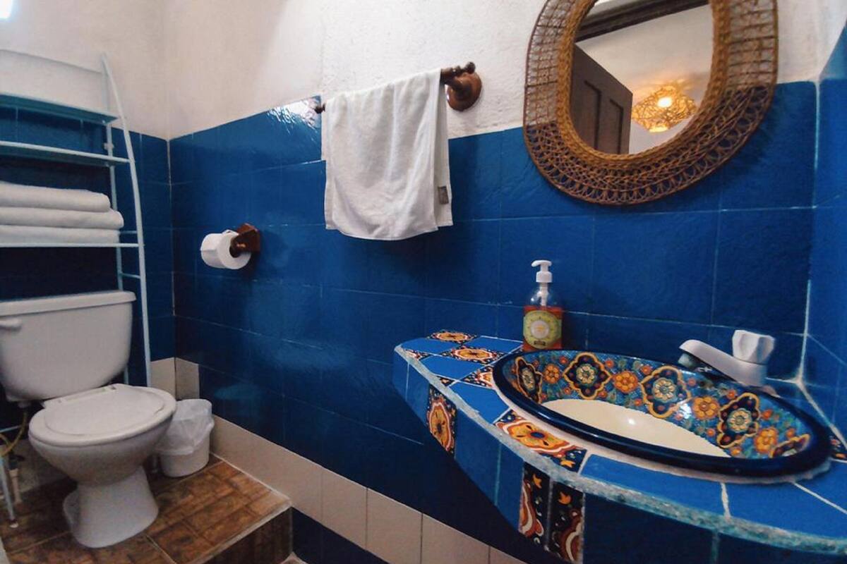triple room, sea view | bathroom | shower, designer toiletries, towels, soap