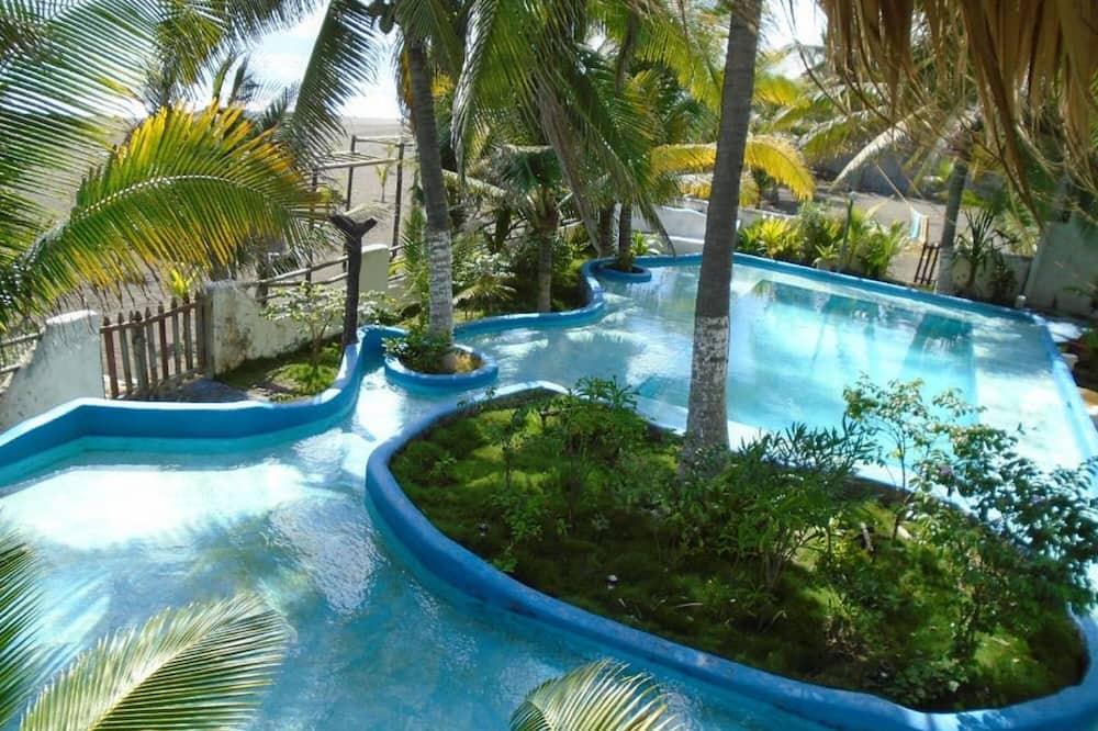 Marbella Eco Lodge