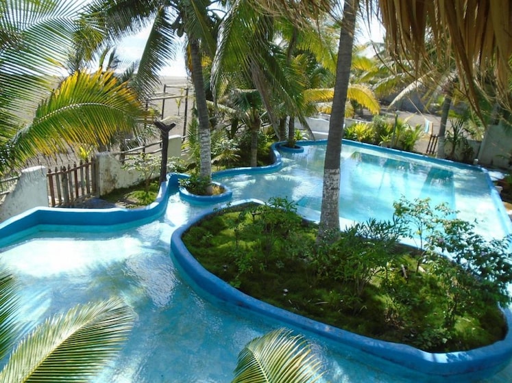 Marbella Eco Lodge — Monterrico